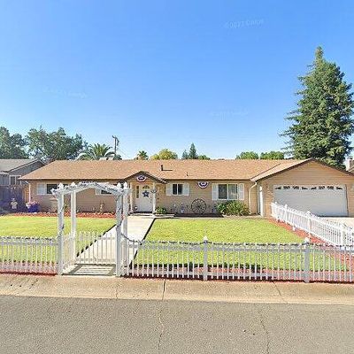 2925 Wilson Ave, Redding, CA 96002