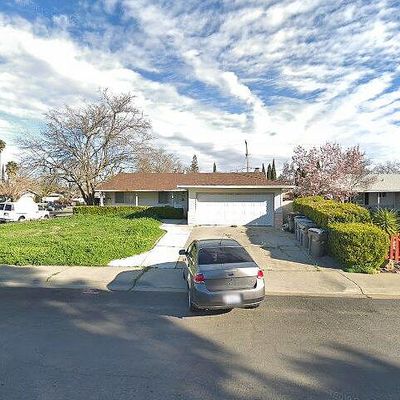 294 Riverside Dr, Woodland, CA 95695