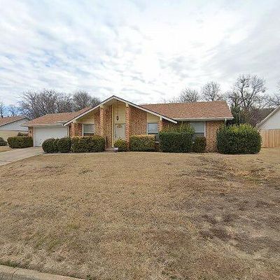 2951 Softwind Trl, Fort Worth, TX 76116