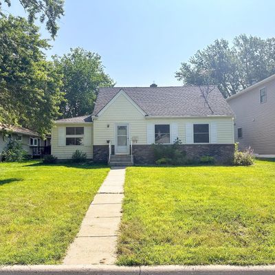 251 18 Th Ave N, Hopkins, MN 55343