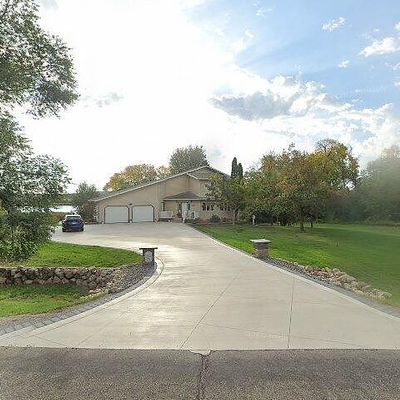 25284 Lake Rd, Saint Cloud, MN 56301