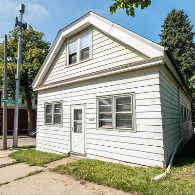 2567 S 7 Th St, Milwaukee, WI 53215