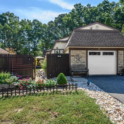 26 Blue Jay Court #1000, Howell, NJ 07731