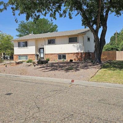 26 Sierra Dr, La Junta, CO 81050