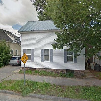 26 Vernon St, Auburn, ME 04210