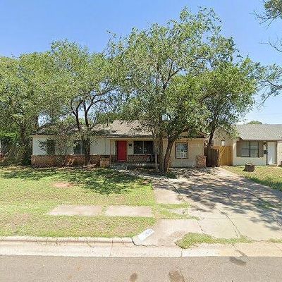 2616 40 Th St, Lubbock, TX 79413