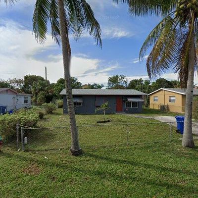 3131 Avenue T, Riviera Beach, FL 33404