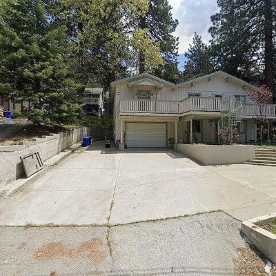 31346 Deerlick Ln, Running Springs, CA 92382