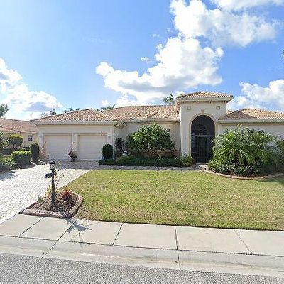 318 Noble Faire Dr, Sun City Center, FL 33573