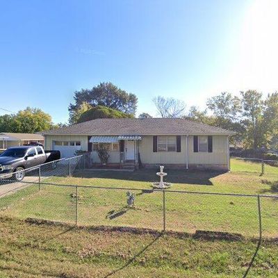 318 N 21 St St, Van Buren, AR 72956