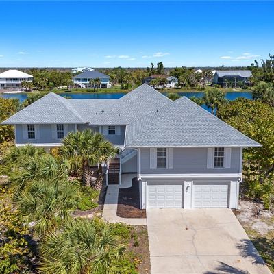 3180 Twin Lakes Ln, Sanibel, FL 33957