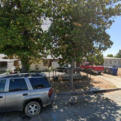 320 N Humboldt Ave, Fresno, CA 93706