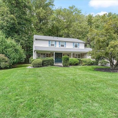 3217 Burn Brae Dr, Dresher, PA 19025