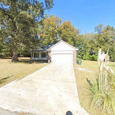 3220 Valencia Dr, Dalzell, SC 29040