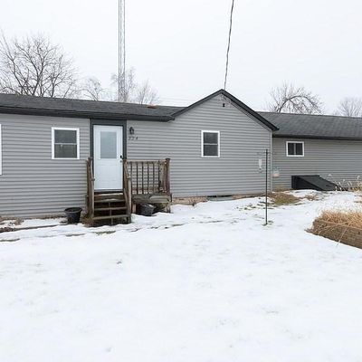 324 S Cedar St, Horicon, WI 53032