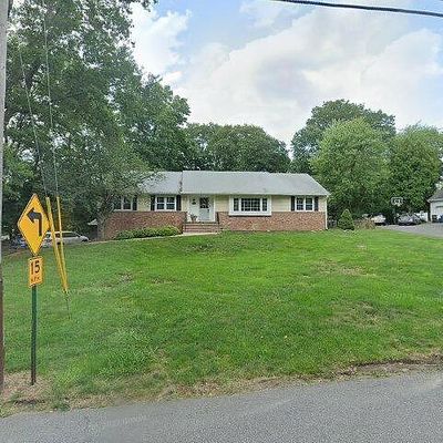 328 Crescent Ave, Wyckoff, NJ 07481