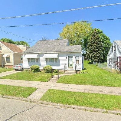 3318 Chapin St, Erie, PA 16508