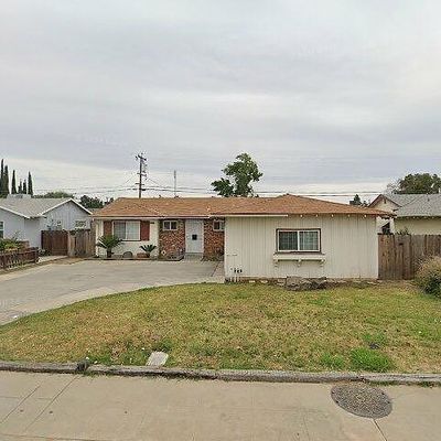 3328 E Ashlan Ave, Fresno, CA 93726