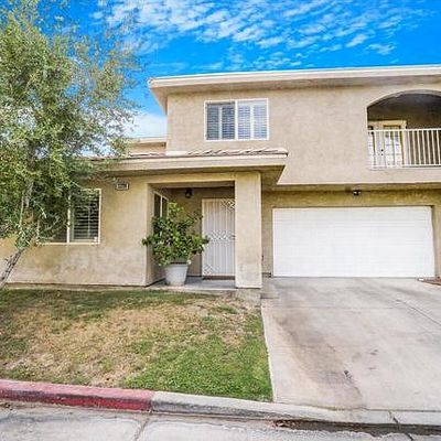 33291 Campus Ln, Cathedral City, CA 92234