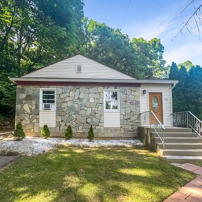 334 Flora Ave, Stanhope, NJ 07874