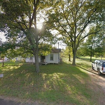 339 N 1 St St, Point, TX 75472