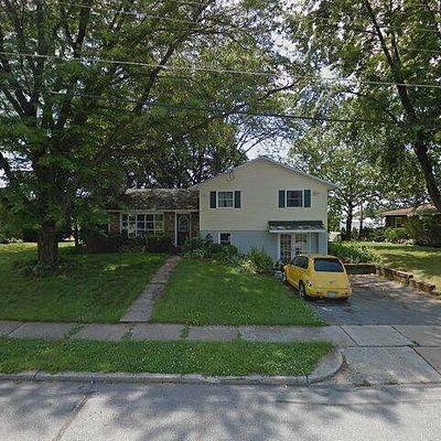 34 S Pearl St, Wernersville, PA 19565