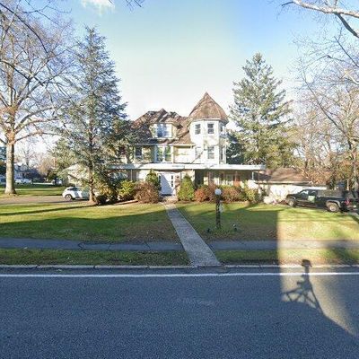 30 Hardenburgh Ave, Demarest, NJ 07627