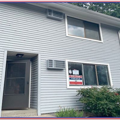 300 Meridian St #J, Groton, CT 06340