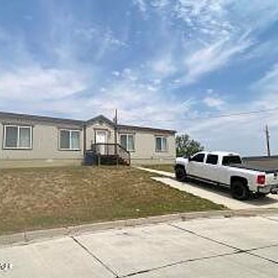 300 Park St W, Moorcroft, WY 82721