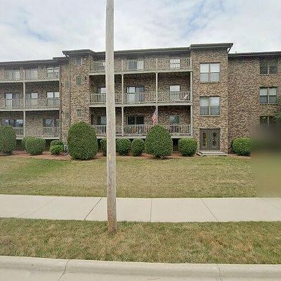 300 W Saint Joseph St #32, Green Bay, WI 54301