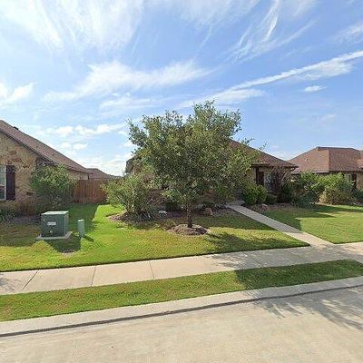 3005 Old Ironsides Dr, College Station, TX 77845