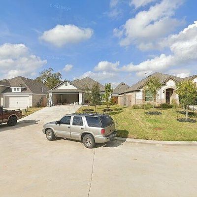 3011 Stonebriar Ct, Conroe, TX 77301