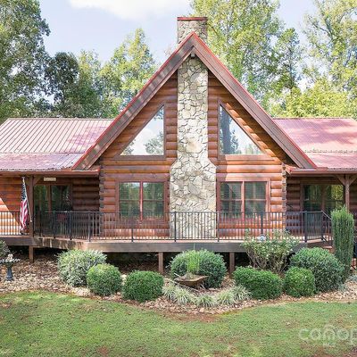 303 Lakeview Rd, Mocksville, NC 27028