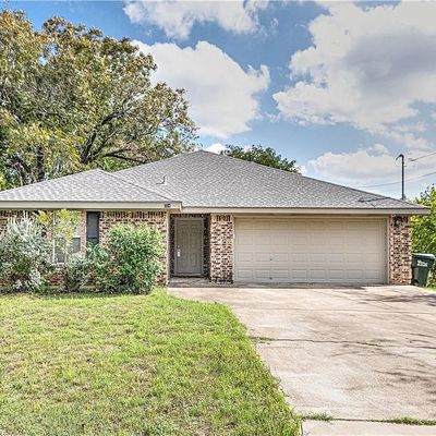 304 N 1 St St, Nolanville, TX 76559