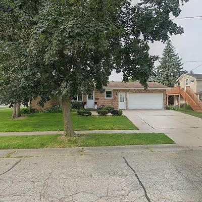 304 W Polk St, Waterloo, WI 53594