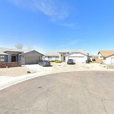 3042 Victoria Ln, Kingman, AZ 86401