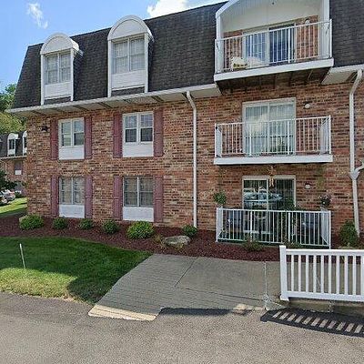 305 Clubhouse Dr, Washington, PA 15301