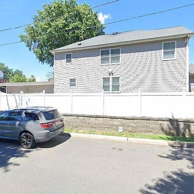 306 Lincoln Ave, Secaucus, NJ 07094