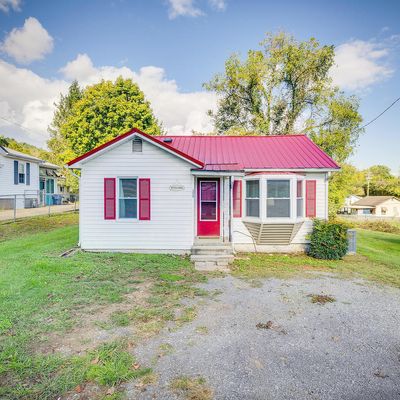 306 N Armstrong St, Rogersville, TN 37857