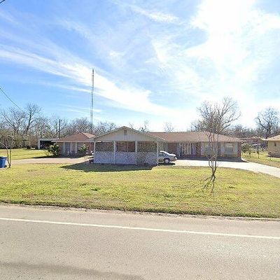 307 E San Saba St, Wortham, TX 76693