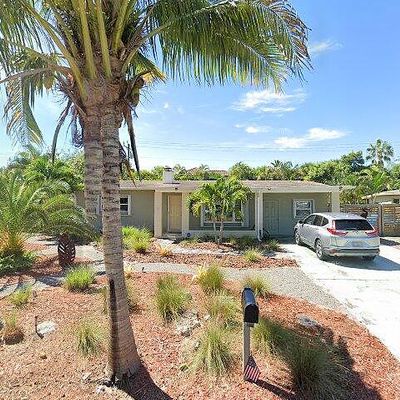 308 W Exeter St, Satellite Beach, FL 32937