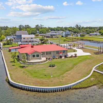 310 Lejeune Rd, Cape Carteret, NC 28584