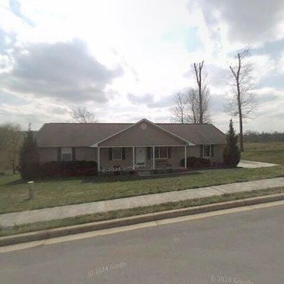 3104 Vicksburg Rd, Johnson City, TN 37604