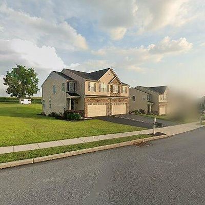 311 Mcnair Dr, Northampton, PA 18067