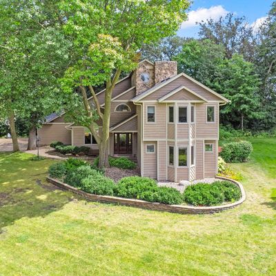 3115 Autumn Woods Dr, Chaska, MN 55318