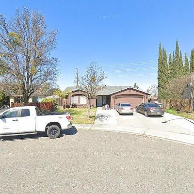 3701 Brando Dr, Ceres, CA 95307