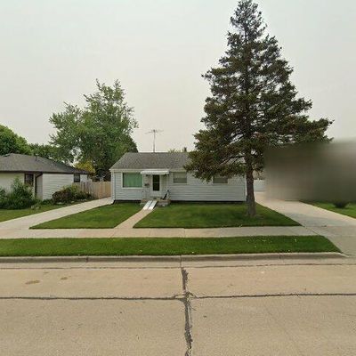 3707 19 Th St, Racine, WI 53405