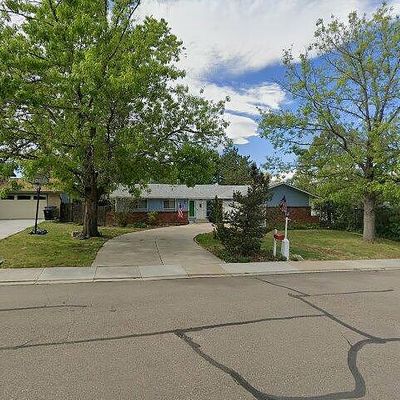 3721 Columbia Dr, Longmont, CO 80503