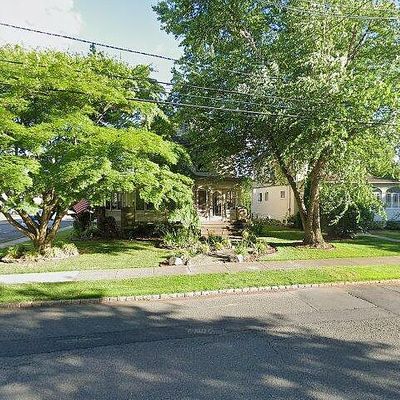 376 Lincoln Ave E, Cranford, NJ 07016