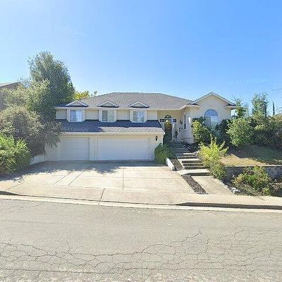 3790 Greenhaven Ln, Redding, CA 96001